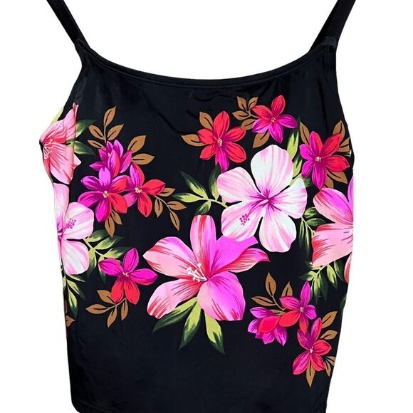 NWT! Cole of California floral patterned tankini top - Picture 2 of 11